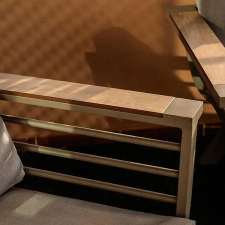 Magna Puerto Banus Family Only *