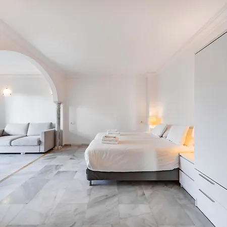 Magna Puerto Banus Family Only Apartment Marbella