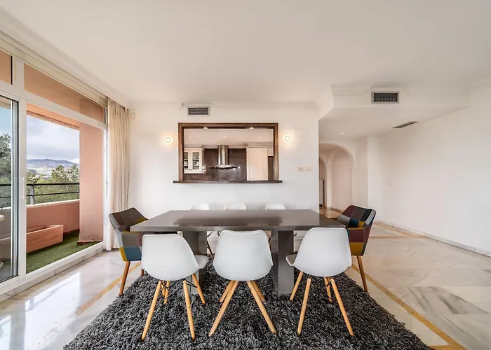 Magna Puerto Banus Family Only Апартаменты Марбелья
