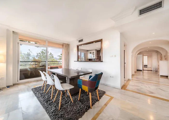Magna Puerto Banus Family Only Appartement *