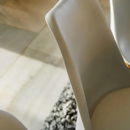 Magna Puerto Banus Family Only *