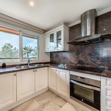 Magna Puerto Banus Family Only Apartamento *