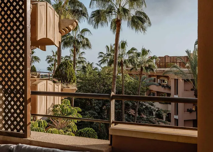 Magna Puerto Banus Family Only Apartmán *